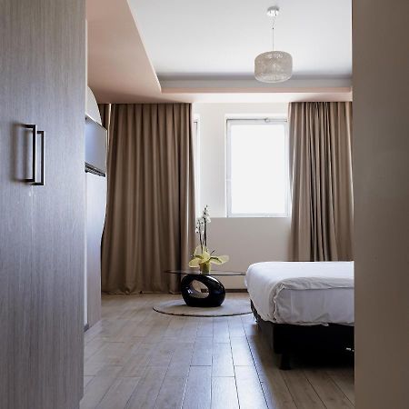 Queen Hotel Сесто-Сан-Джованні Екстер'єр фото